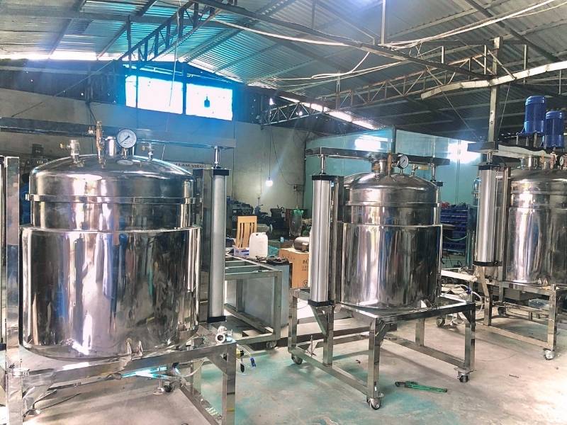 Nồi dùng gia nhiệt bằng hơi